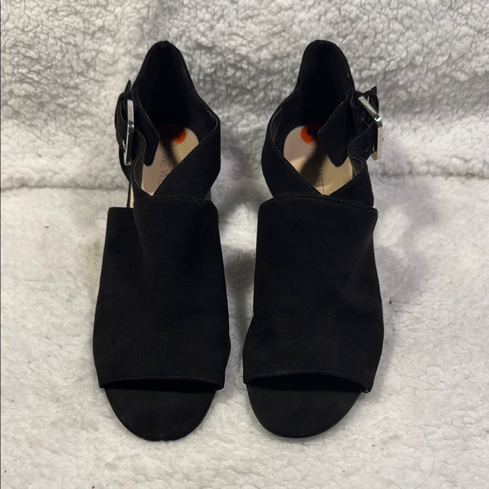 Nine West Black Heels Classic Design